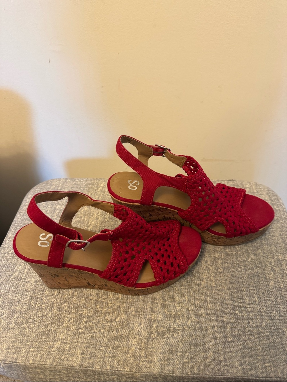SO Red Woven Slingback Wedge Sandals - Picture 3 of 7